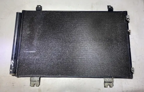 Condenseur AC Lexus LS 4 OEM SKU10817 (2012-2017) image 2