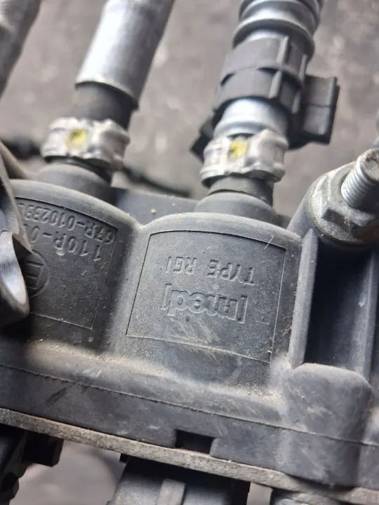 Rampe d'injection GPL OEM 036228 - État utilisé image 4
