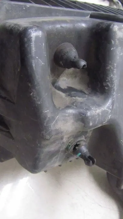 MASTER MOVANO III 2.3 Carcaça do Filtro de Ar image 4