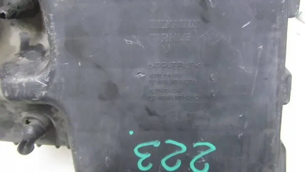 MASTER MOVANO III 2.3 Carcaça do Filtro de Ar image 5