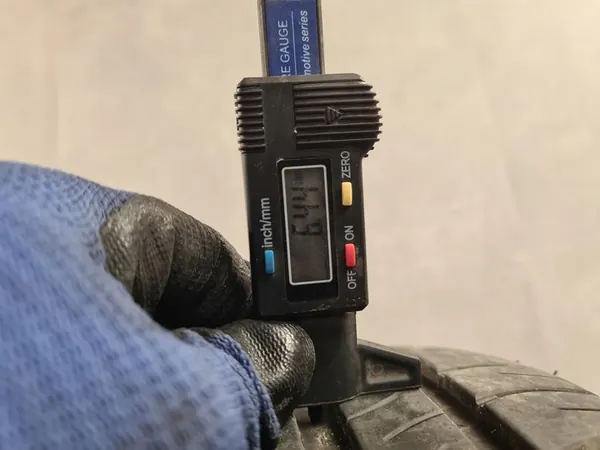 Ensemble de 4 pneus d'été Michelin Energy Saver 195/55 R16 image 9