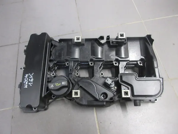 Tampa de Válvula MERCEDES W203 W204 CLC 1.6 KOMPRESSOR A2710101130 image 2