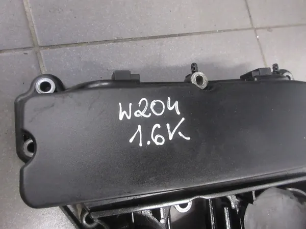 Tampa de Válvula MERCEDES W203 W204 CLC 1.6 KOMPRESSOR A2710101130 image 3