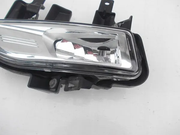 Montaggio Fari Antinebbia Anteriore Nissan Qashqai J11 Lift 2017 image 5