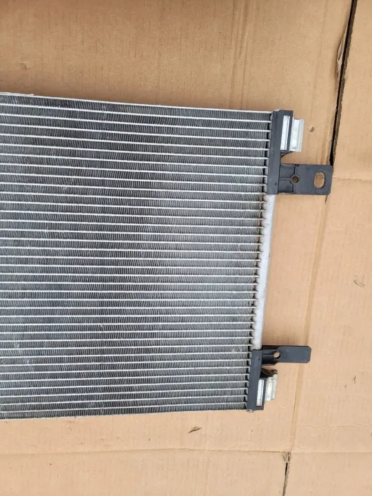 OEM 9816746580B Klimakondensator für Citroen/Toyota/Peugeot/Opel image 3