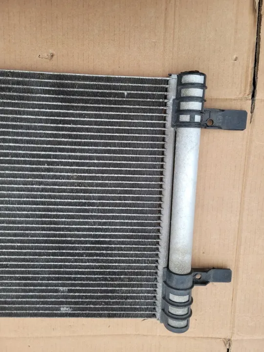 OEM 9816746580B Klimakondensator für Citroen/Toyota/Peugeot/Opel image 5