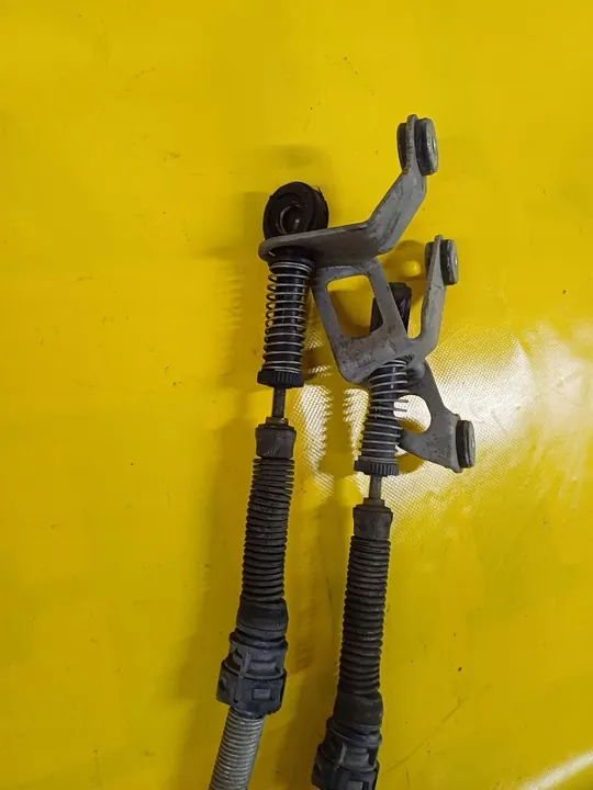 Volkswagen Polo IV 9N3 Gear Shift Mechanism Upper OEM 6Q0711061 image 7