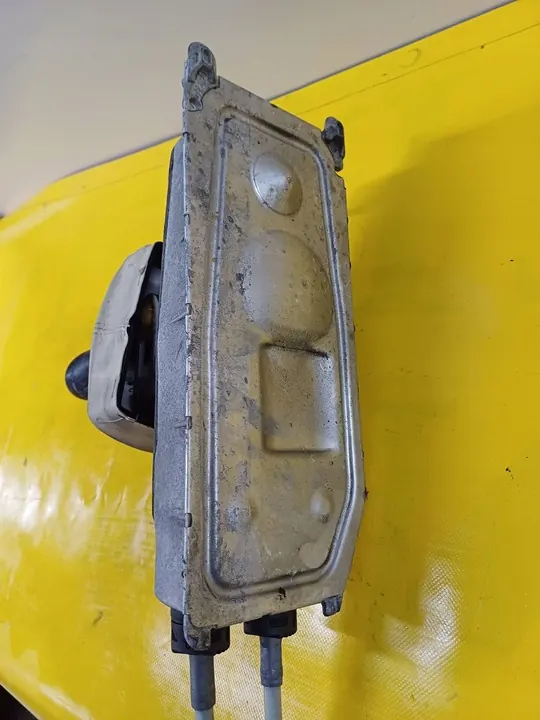Volkswagen Polo IV 9N3 Gear Shift Mechanism Upper OEM 6Q0711061 image 8