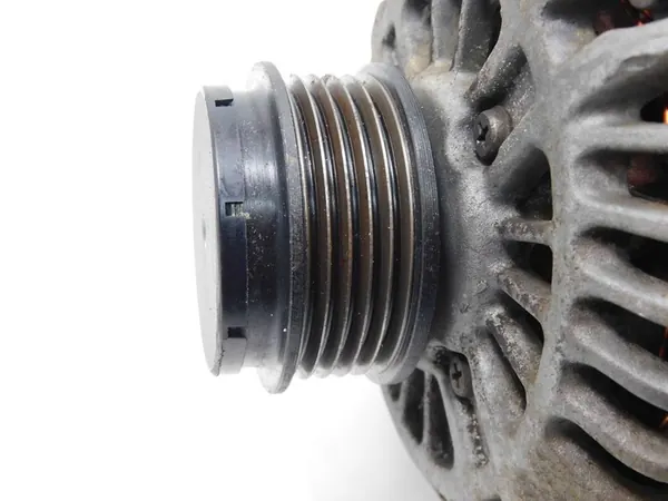 Alternador 110A + Bomba de Vacío Hyundai Terracan 2.9 CRDI image 3