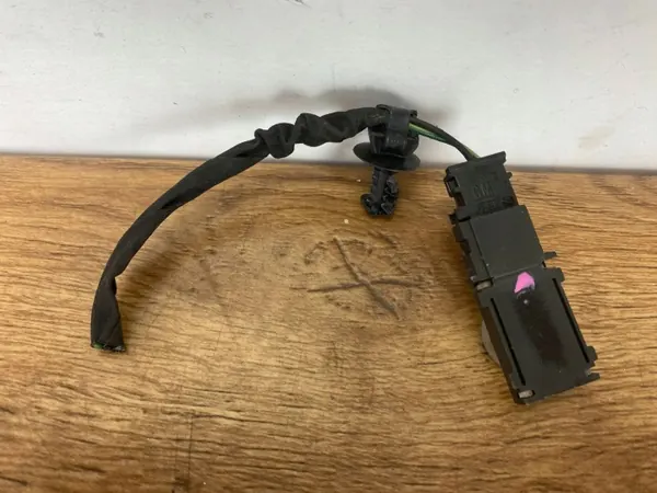 Handschuhfachleuchte OEM 1452142PI Cadillac CTS III 2014+ image 7
