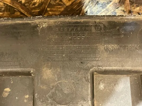 Plaque inférieure pare-chocs avant OEM KT1B-A8B384-A image 10