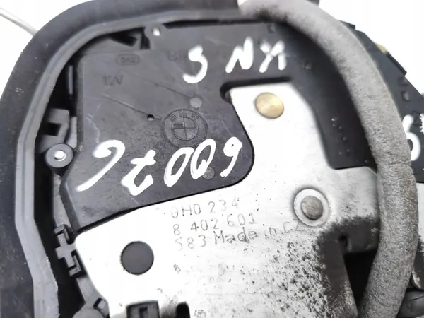 Vänster Bakdörrslås BMW E53 X5 image 7