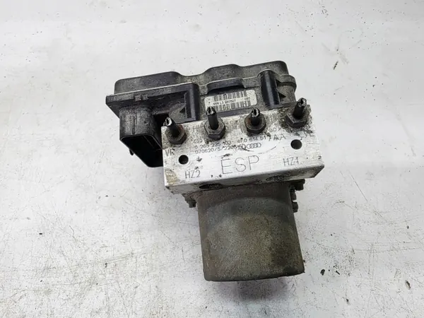 ABS-pomp OEM 4F0910517AD voor Audi A6 C6 Q image 5