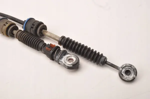 Câble de changement de vitesse Volvo OE 31256311 - Occasion image 6