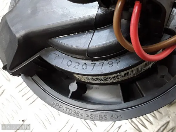 Dacia Sandero verwarmingsventilator OEM T1020779I image 5