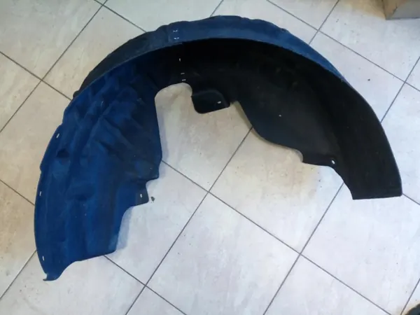 VW Passat B9 Hjulhus OEM 3J0810972A Bak Höger image 5