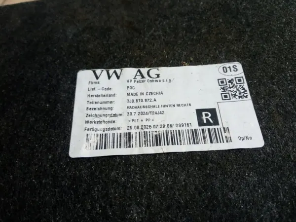VW Passat B9 Hjulhus OEM 3J0810972A Bak Höger image 6
