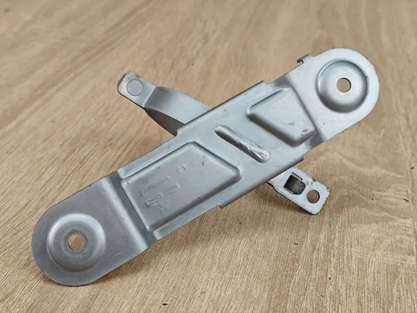 Suporte da Bomba de Água OEM 7935177 para BMW 530i image 3