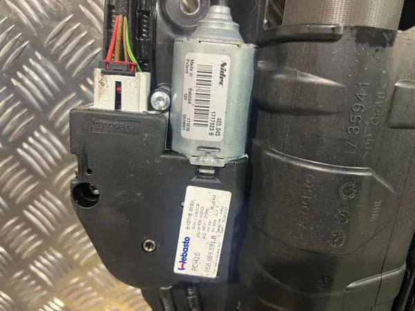 Porsche OEM 95B877041E Panoramadach Braun Gebraucht image 8