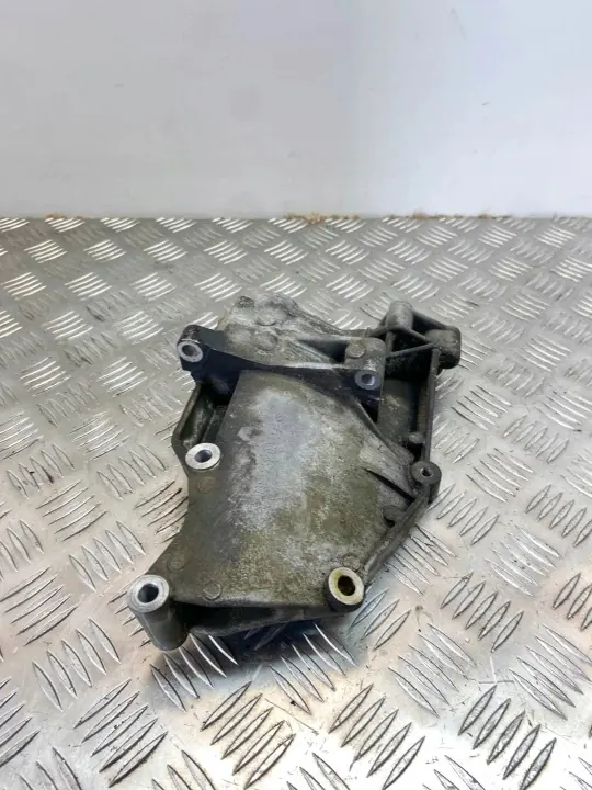 Suporte de montagem compressor ar condicionado Mercedes-Benz image 6