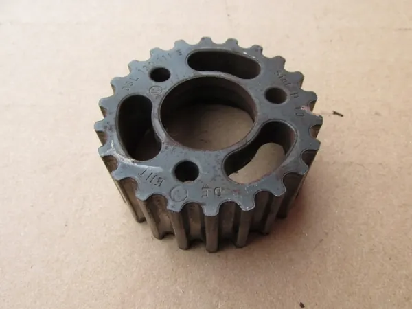 Audi Q5 I 8R 2.0 TDI Einspritzpumpenrad 03L130111E image 3