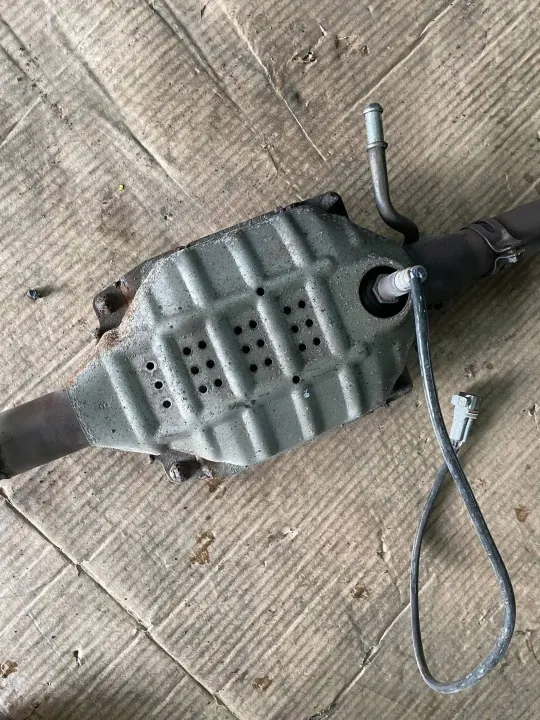 Système d'échappement Suzuki Jimny 2013 OEM MTR6834 image 5