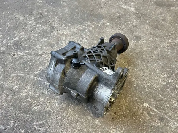 Land Rover Vorderdifferenzial OEM 7710000400 Gebraucht image 4