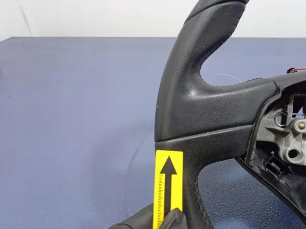 Citroen C3 II Ohjauspyörä OEM 96842235ZD Nahka image 6