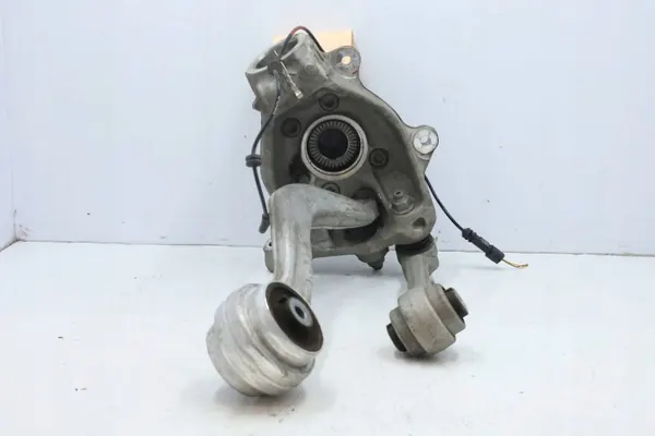 Brazo de Suspensión Delantero Derecho OEM 6877148MWGK BMW G22/G23 image 4