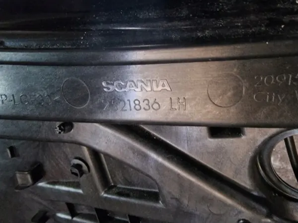 Scania OE Marco Montaje Elevación Cristal Izquierdo 2045007 image 3
