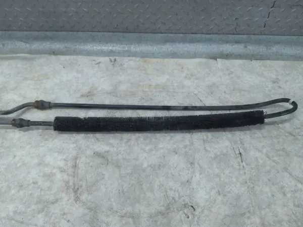 Cadillac XTS servostyrningsslang OEM 13280139 image 3