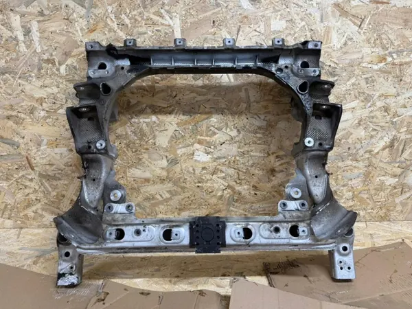 Framvagnsram OEM A205620031 för Mercedes E-klass image 2