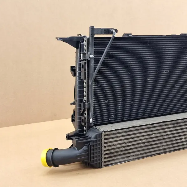 Ventiladores de Radiador Completos Audi Q3 2011-2018 image 7