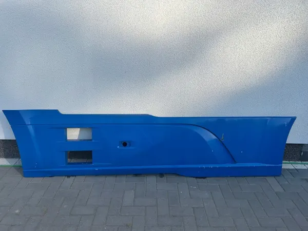 Cubierta intereje izquierda DAF XF 106 OEM OSŁONA MIĘDZYOSIOWA LEWA image 2