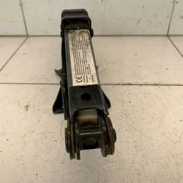 Cric OEM 5412587452325412541 pour VW Passat B8 image 5