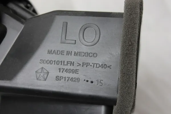 Capa de ventilação console Fiat Freemont image 2