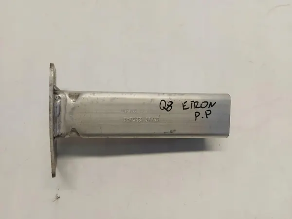 Audi Q8 E-TRON etu oikea murskavyöhyke OEM 4ke805162a image 2