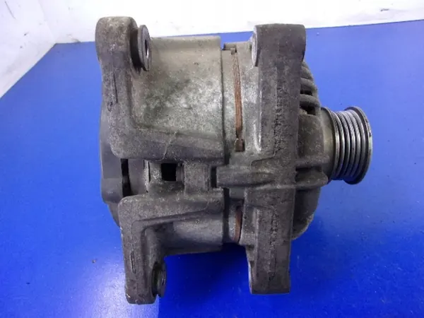 OPEL ASTRA H 1.6 16V Vaihtovirtageneraattori 55556067 image 3