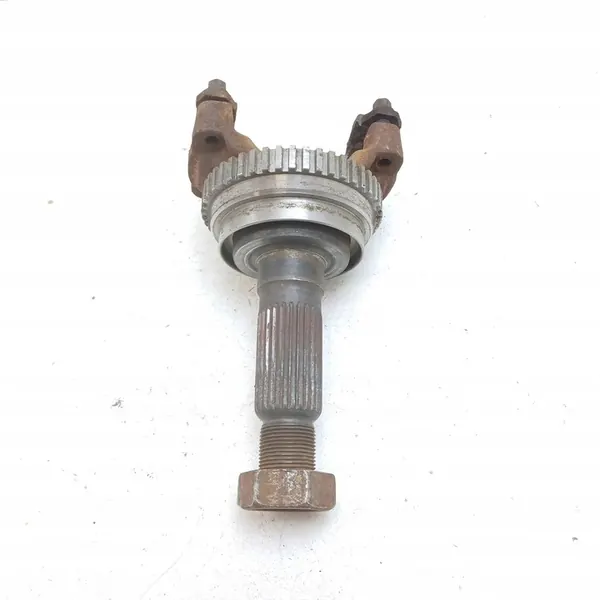 Chevrolet Corvette Universal Joint F382419 image 3