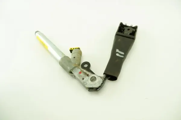 Etuvasen turvavyön kiristin OEM 305536910 image 2