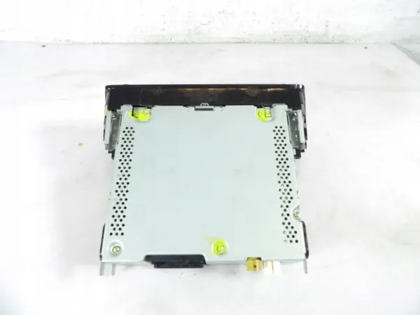 Radio Skoda Fabia III OEM 6V0035871B - Usado image 5