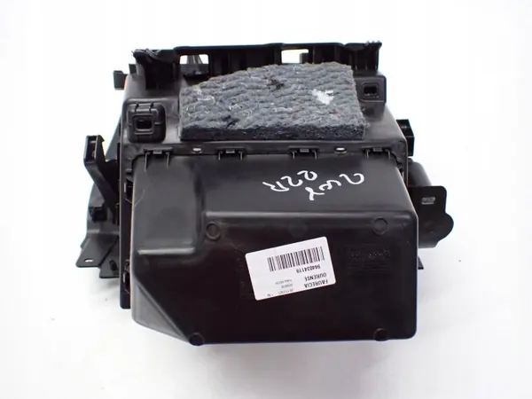 Étagre console OEM 98247941ZD pour Peugeot 2008 II image 6