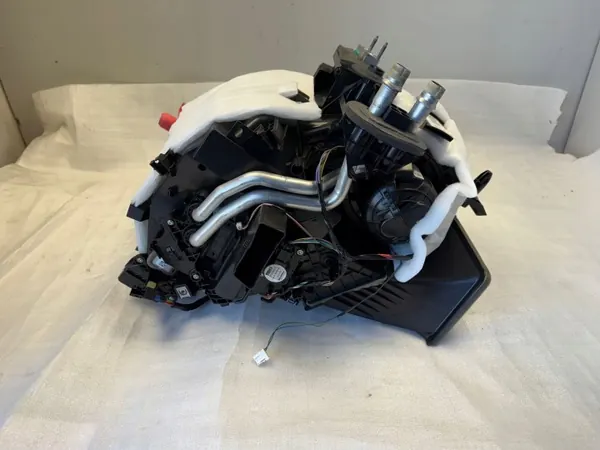 Lämmityslaite OEM 9809810780 Citroen C3 Aircross image 2