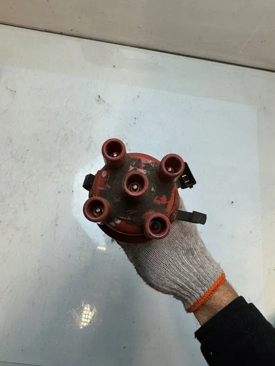 Sytytysyksikkö Audi A4 B5 1.6 050905205A image 2