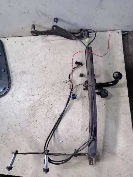 Kit de engate OEM 8201334665 para Dacia Dokker 2019 image 2