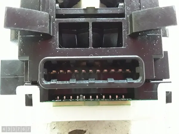 Interrupteur Citroen C-Crosser 2011 e380013 image 5