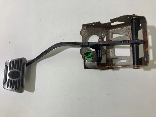 Maserati Ghibli III Jarrupoljin OEM 06700053390 image 2