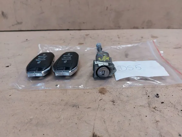 Cylindre de serrure + 2 clés Citroen DS5 OEM DGK1150 image 3