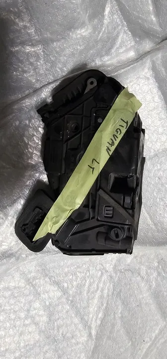 Vänster bakdörrslåsaktuator Volkswagen Tiguan 5NA839015D image 3