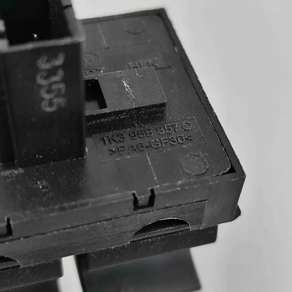 VW Frontlinks Fenstersteuerungstaste image 7